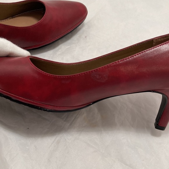 SOFT Style pumps - Picture 9 of 10